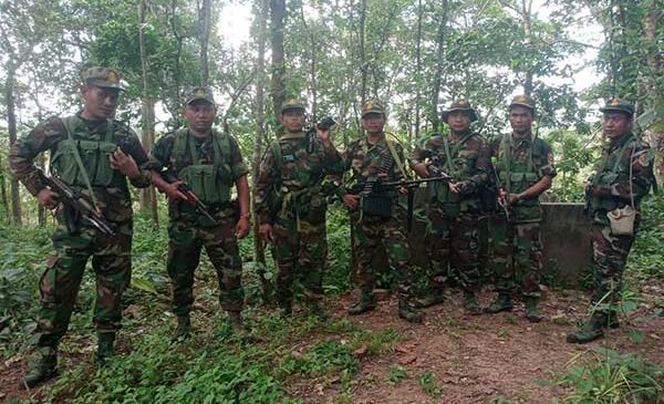 កងពលតូចថ្មើរជើងលេខ៤២  បន្តចាត់តាំងកម្លាំងចេញល្បាតសហការណ៍ត្រួតពិនិត្យ  ក្នុងភូមិសាស្រ្តទទួលខុសត្រូវ