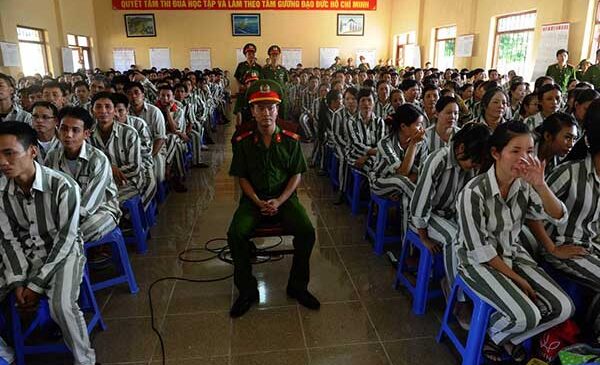 វៀតណាម​ ​ដោះលែង​អ្នក​ទោស​ជាង ១ ម៉ឺននាក់​ មុន​ប្រារព្ធ​ទិវា​បុណ្យជាតិ