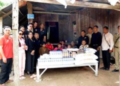 ចលនាយុវជនកម្ពុជា (ក្រុម១៥៧) សាខាខេត្តកំពង់ឆ្នាំង នាំយកអំណោយទៅជូនលោកយាយ អាន ណន និងលោកយាយ​ អាន នឿង អាយុ ៨៤ឆ្នាំ ចិញ្ចឹមចៅ ៧នាក់រស់នៅភូមិទី1 សង្កាត់ខ្សាម ក្រុងកំពង់ឆ្នាំង
